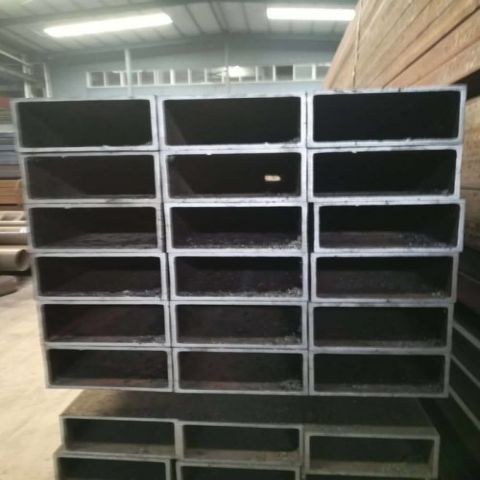 方矩管35.jpg 方矩管35.jpg